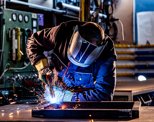 Don’t Get Lost in the Noise: How Manufacturers Can Stand Out in the Policy Arena